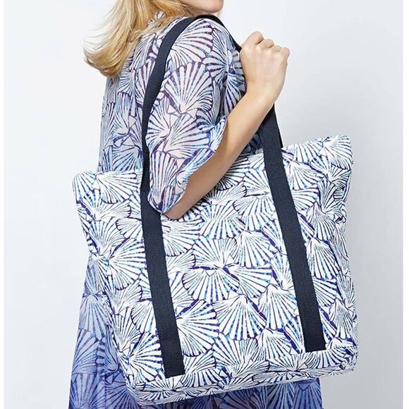 Shell Pattern Tropical Print Beach Vacation Travel Tote Bag - Picture 3 of 4